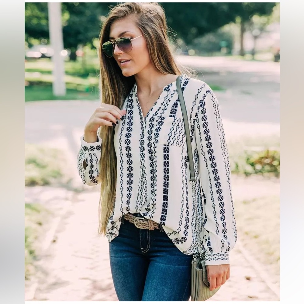 Blu Pepper Black and Beige Blouse